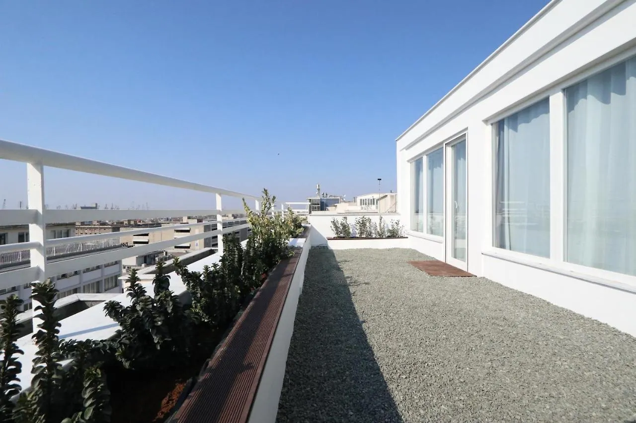 Port De L'Eau Roof Garden Apartment Thessaloniki